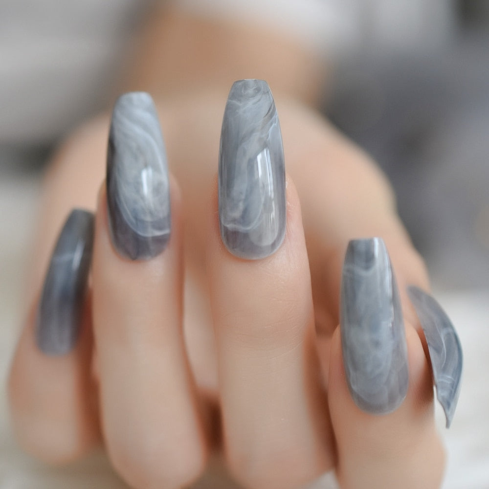 Scratch & Claw